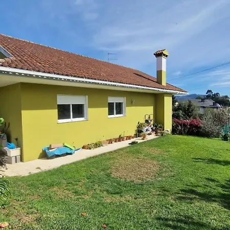 Corazon Do Val Da Lourina-area Vigo